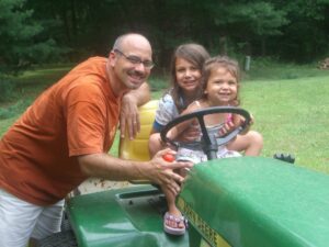 larry and girls