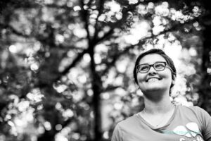 neha looking up