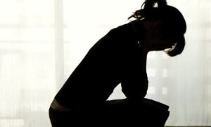 Sad-Woman-Silhouette